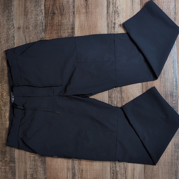 FLX Performance Nylon Cargo Pants Size XL In Black - Picture 1 of 10